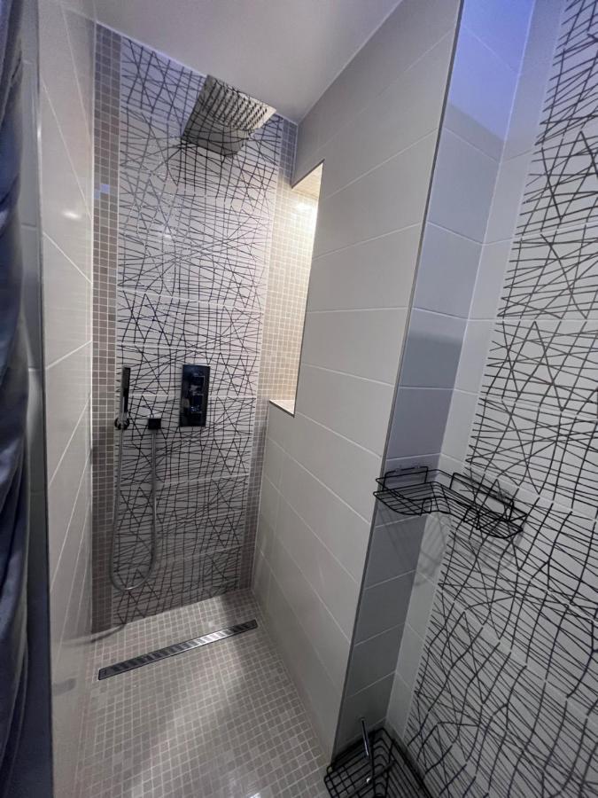 3 Suites appartement Paris Extérieur photo